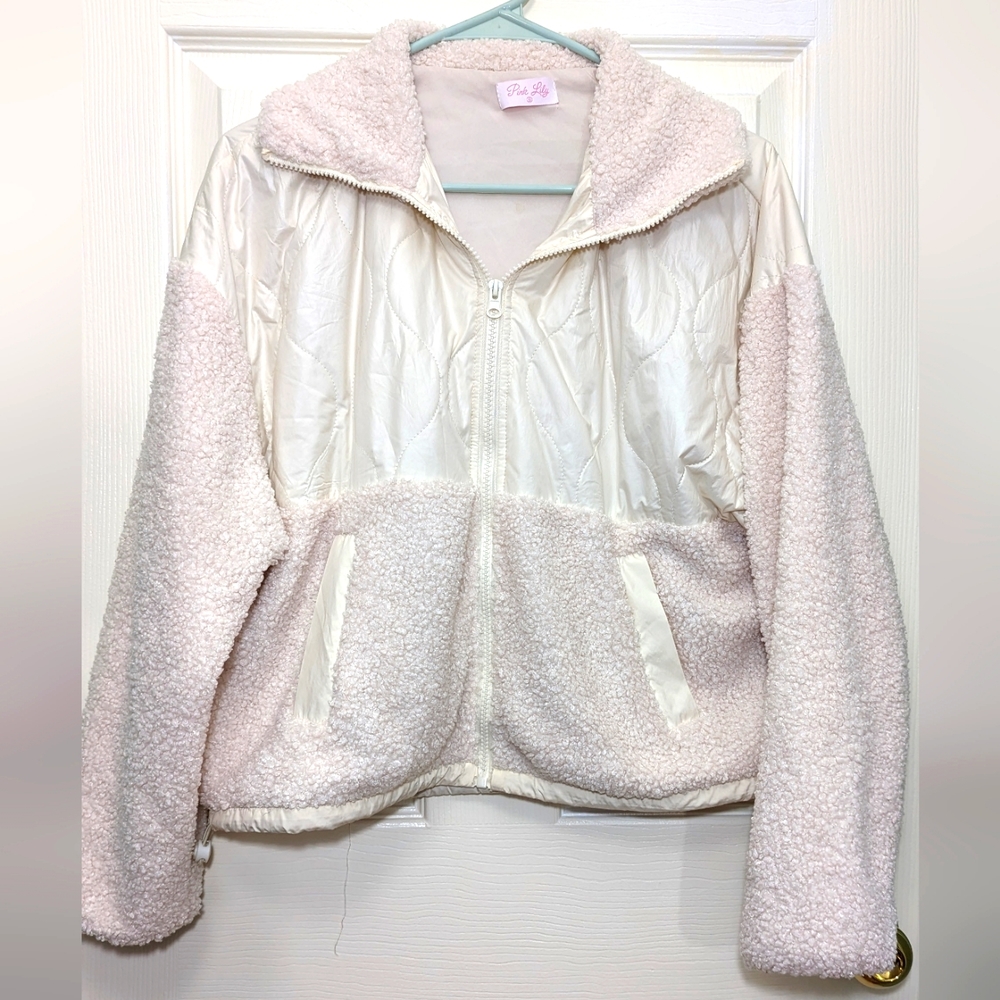 pinklily lightweight white - zip up jacket - size S